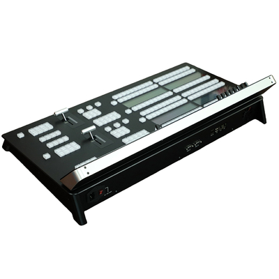 Pannello di controllo TYST della serie ATEM Constellation e Television Studio di BlackMagic